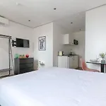 Urbanflat 210 - Beautiful Studio In The Center Of Paris